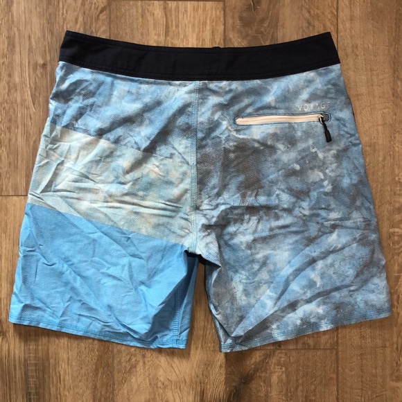 OAKLEY Voyage Board Shorts Swim Shorts - Picture 11 of 14